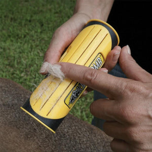 Retractable 3 Blade Brush With Rubber Bristles